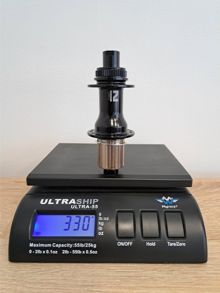Hub rear D792SB-CL-X12-A4S-11S centerlock black, 32 holes | E-shop ...