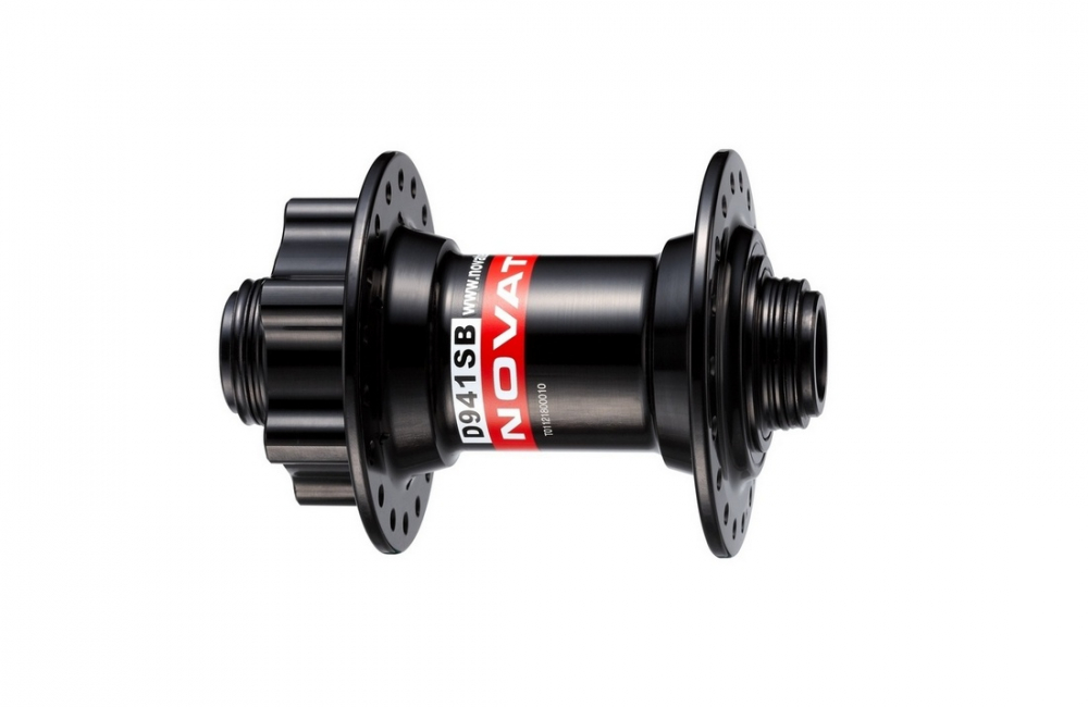 15x100 hub